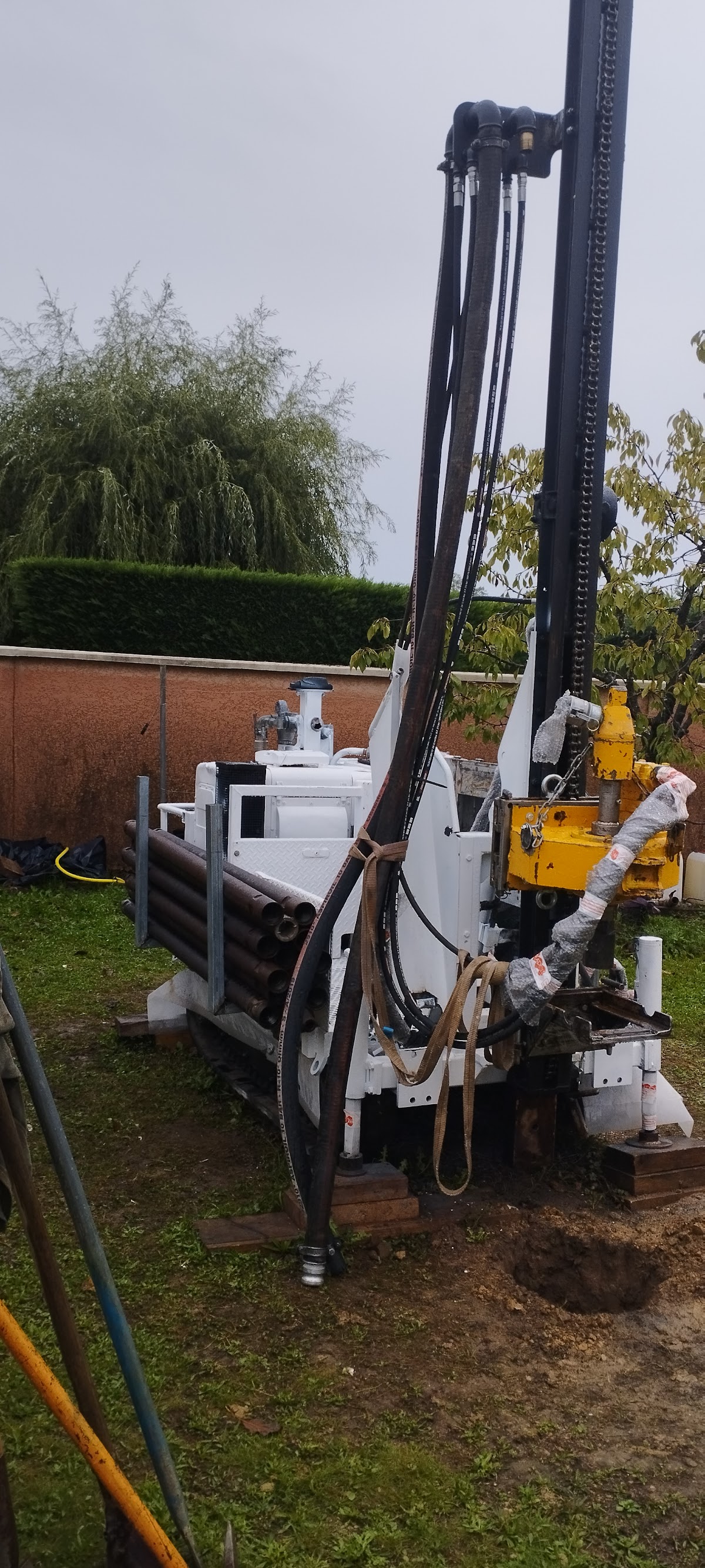 Matériel de forage professionnel Yılmaz Forage en action